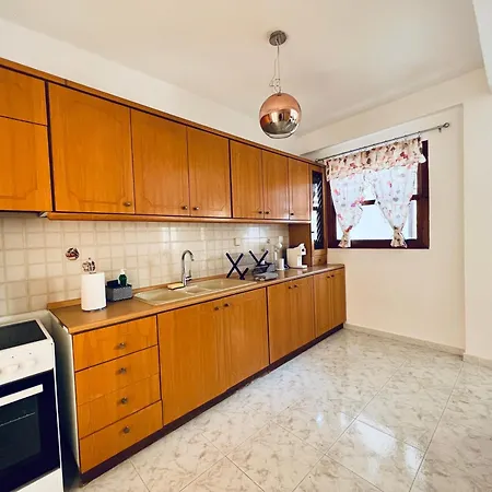 Apartment Maya Mallis