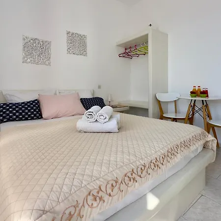 Maya Mallis Appartement