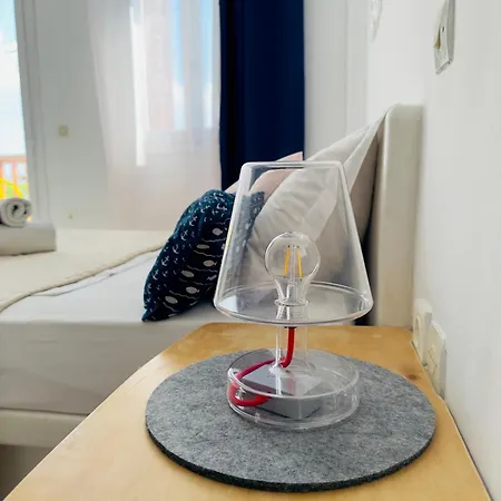 Maya Mallis Apartment *