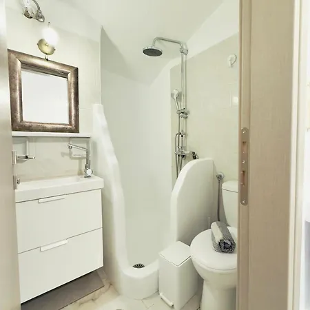 Apartment Maya Mallis Adamantas (Milos)