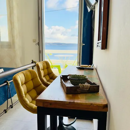 Maya Mallis Apartment